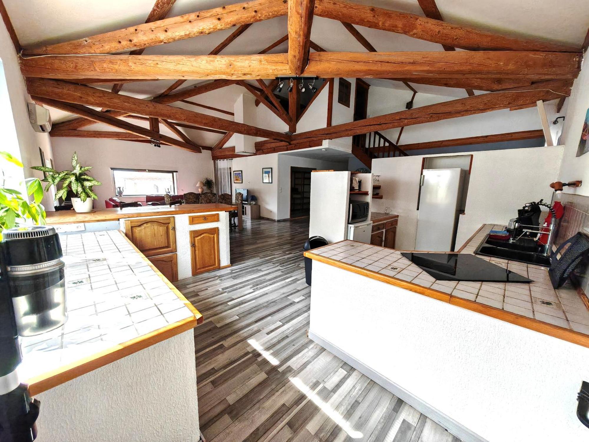Maison 3 chambres situé dans un domaine Lespignan Extérieur photo